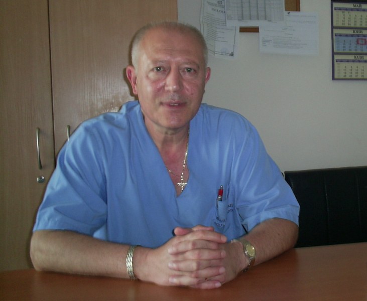 Д-р Светлозар Георгиев